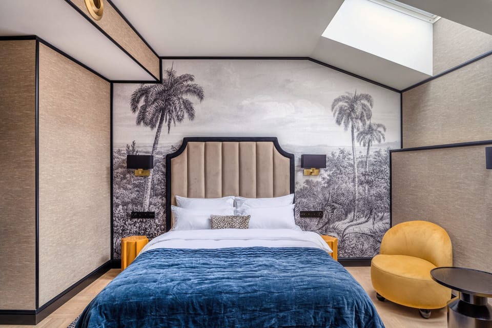 Double Room | Hypo-allergenic bedding, down comforters, minibar, desk