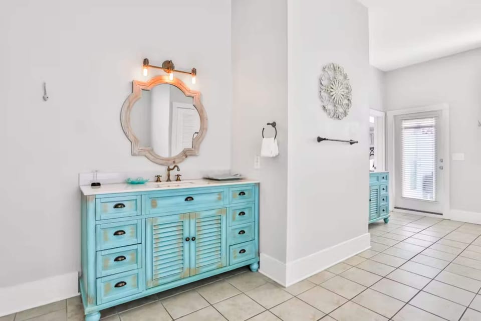 Luxurious Gulf-side Living in Santa Rosa Beach! House in South Walton County
