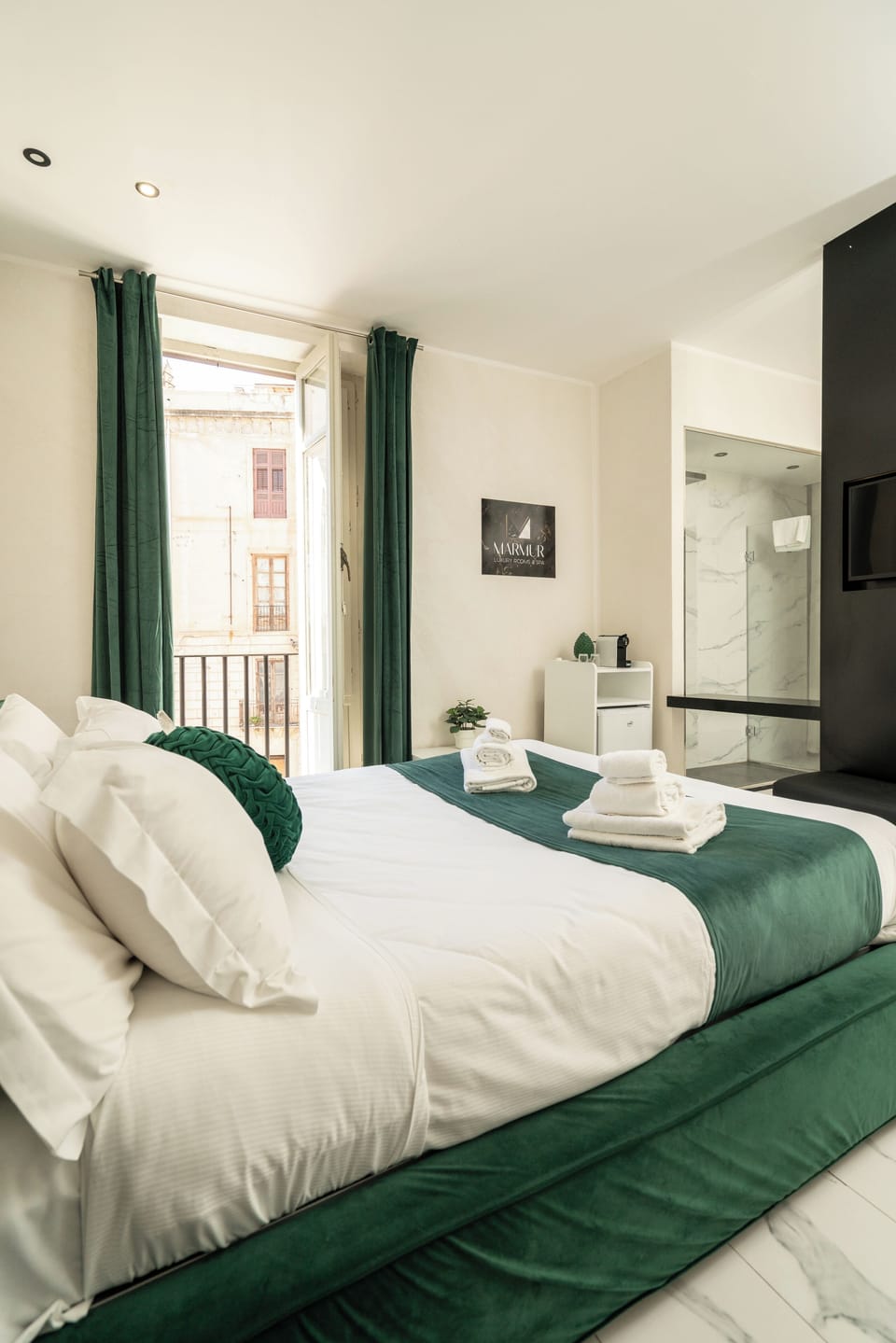 Superior Room, Hot Tub, City View | In-room safe, blackout drapes, soundproofing, iron/ironing board