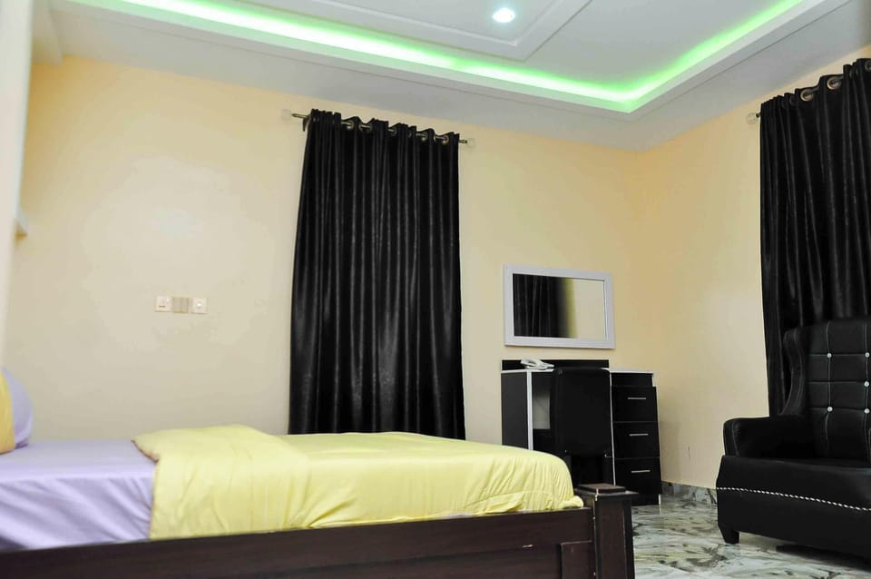 Luxury Double Room Single Use, Hill View | Desk, laptop workspace, blackout drapes, free WiFi