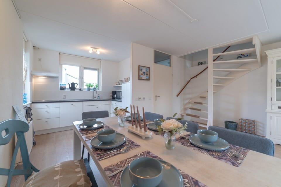 House | Dining
