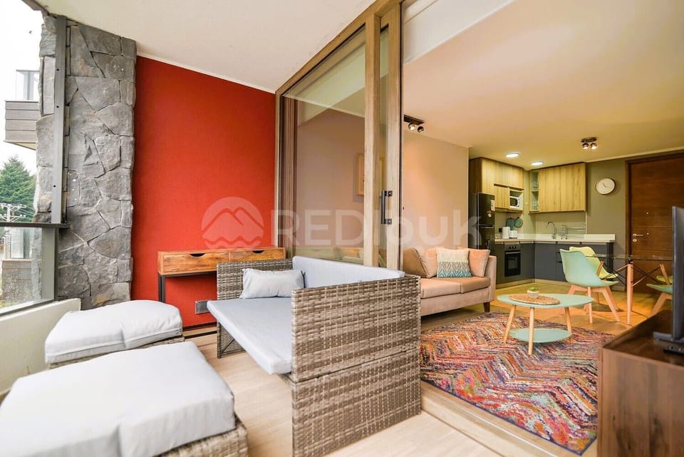 Basic Apartment | Terrace/patio