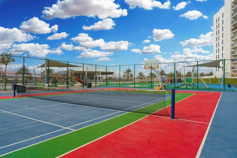 Desert Key - Perfectly Located Yas Island Premier Apts Hotel in Abu Dhabi