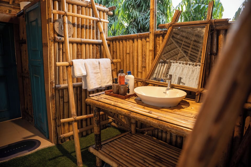 Luxury Tent, Garden View | Bathroom