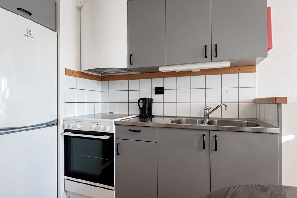 Classic Double Room | Private kitchen | Electric kettle
