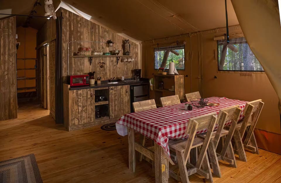 Family Tent (Owl) | Private kitchen | Mini-fridge, microwave, coffee/tea maker, cookware/dishes/utensils
