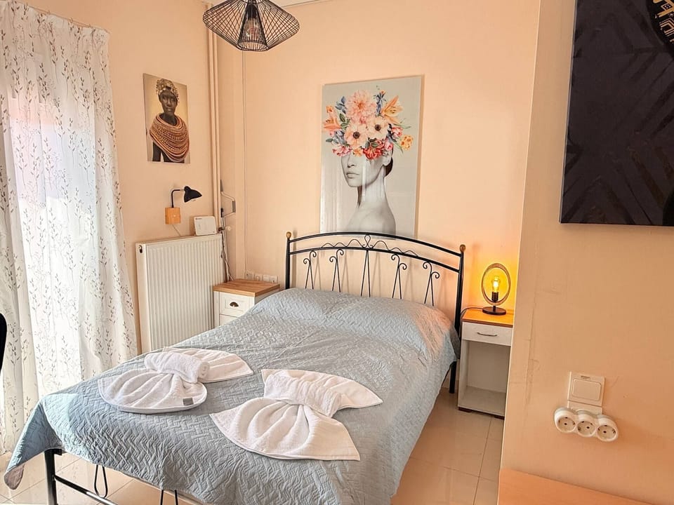 Apartment, 1 Bedroom, Smoking, City View | 1 bedroom