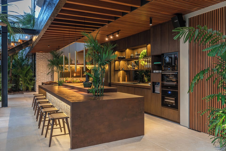 Deluxe Villa, Pool View | Private kitchen | Fridge, microwave, stovetop, cookware/dishes/utensils