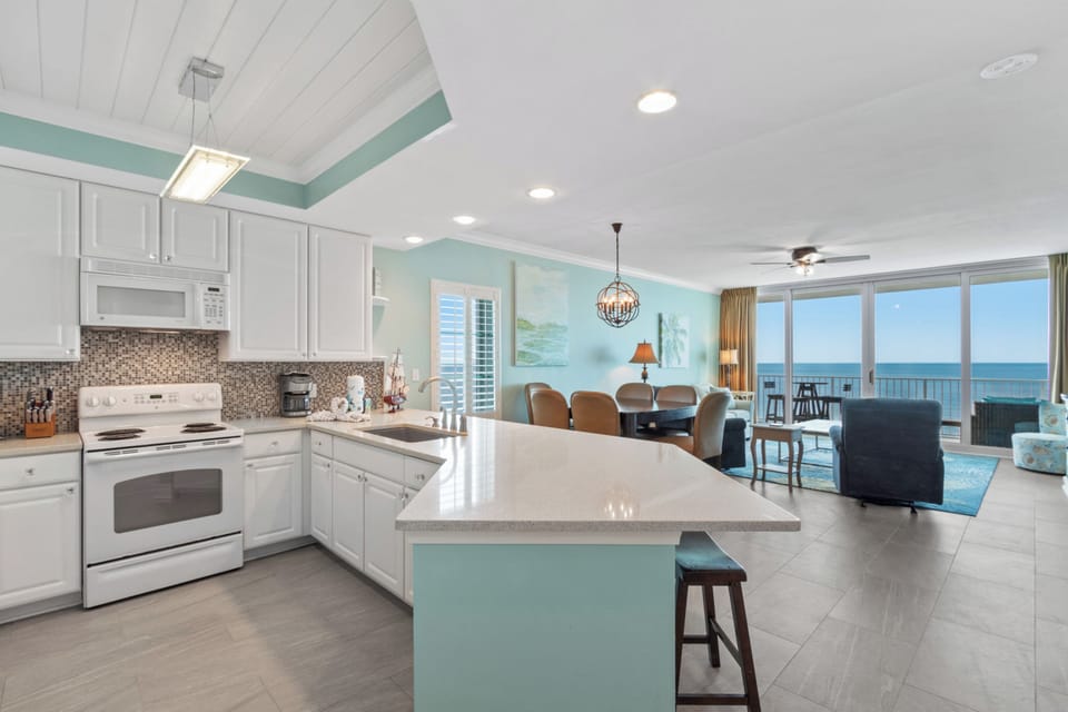 Signature Condo, 3 Bedrooms, Balcony, Beach View | Private kitchen | Coffee/tea maker, fridge, microwave, oven