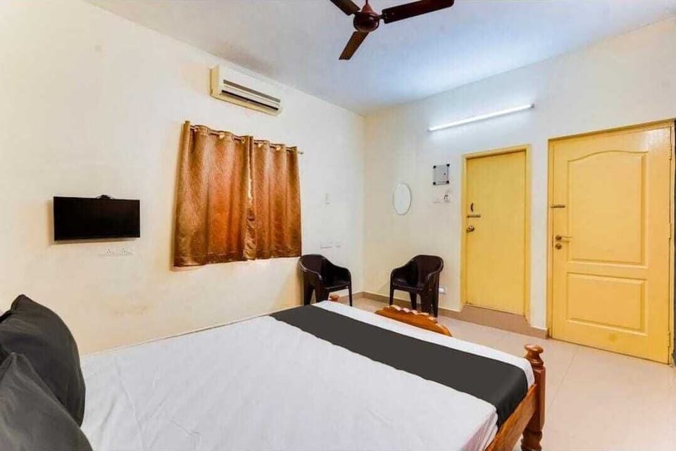 Deluxe Double Room | Free WiFi