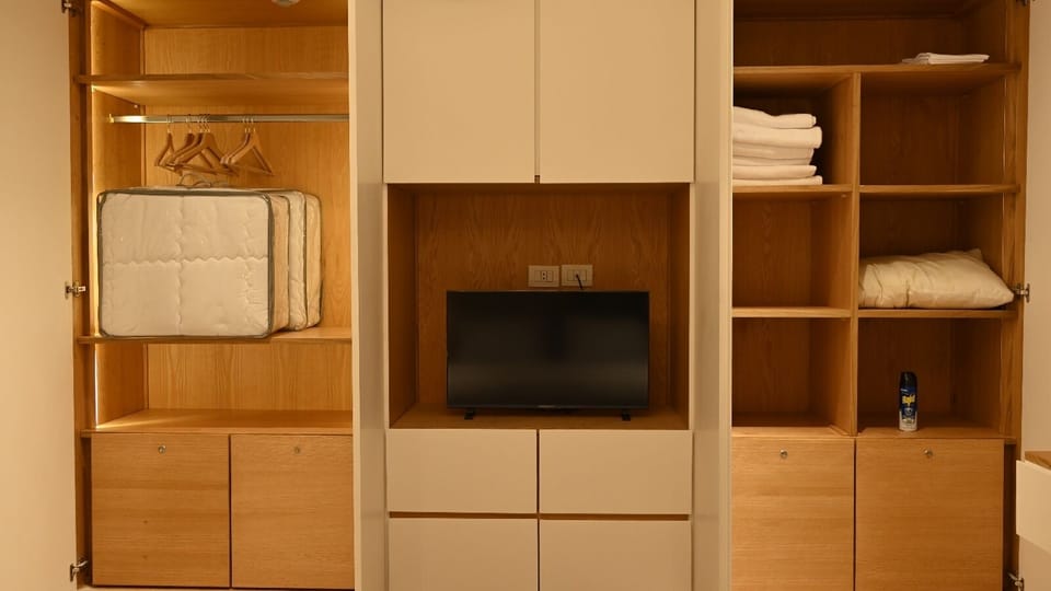 Family Studio, Park View