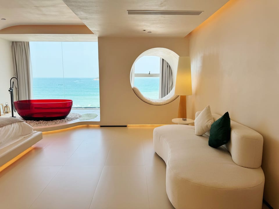 Luxury Double Room, Ocean View | Blackout drapes, iron/ironing board (on request), WiFi (free)