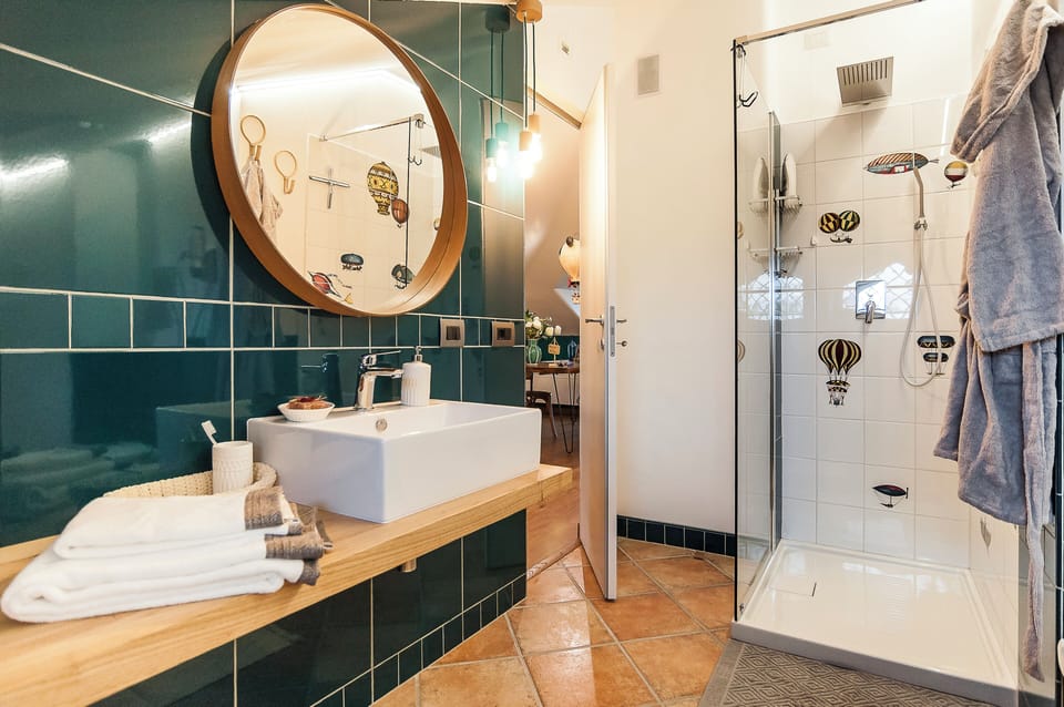 Superior Suite, Balcony | Bathroom | Hair dryer, bathrobes, bidet, towels
