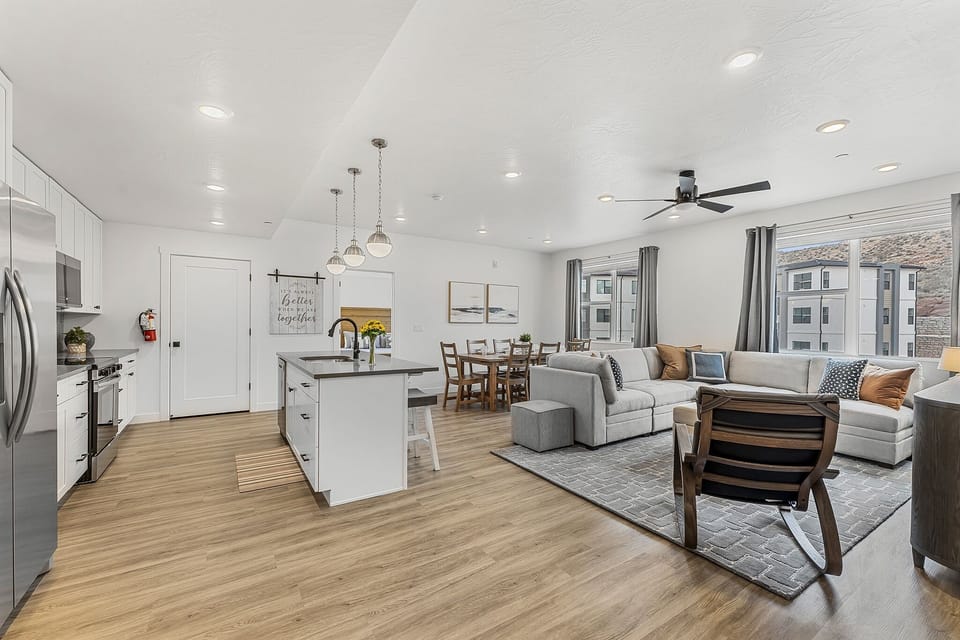House, 4 Bedrooms | Interior