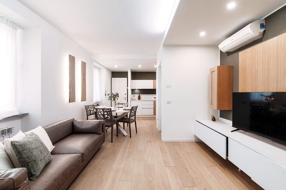 Apartment | Living area | 30-inch TV with digital channels