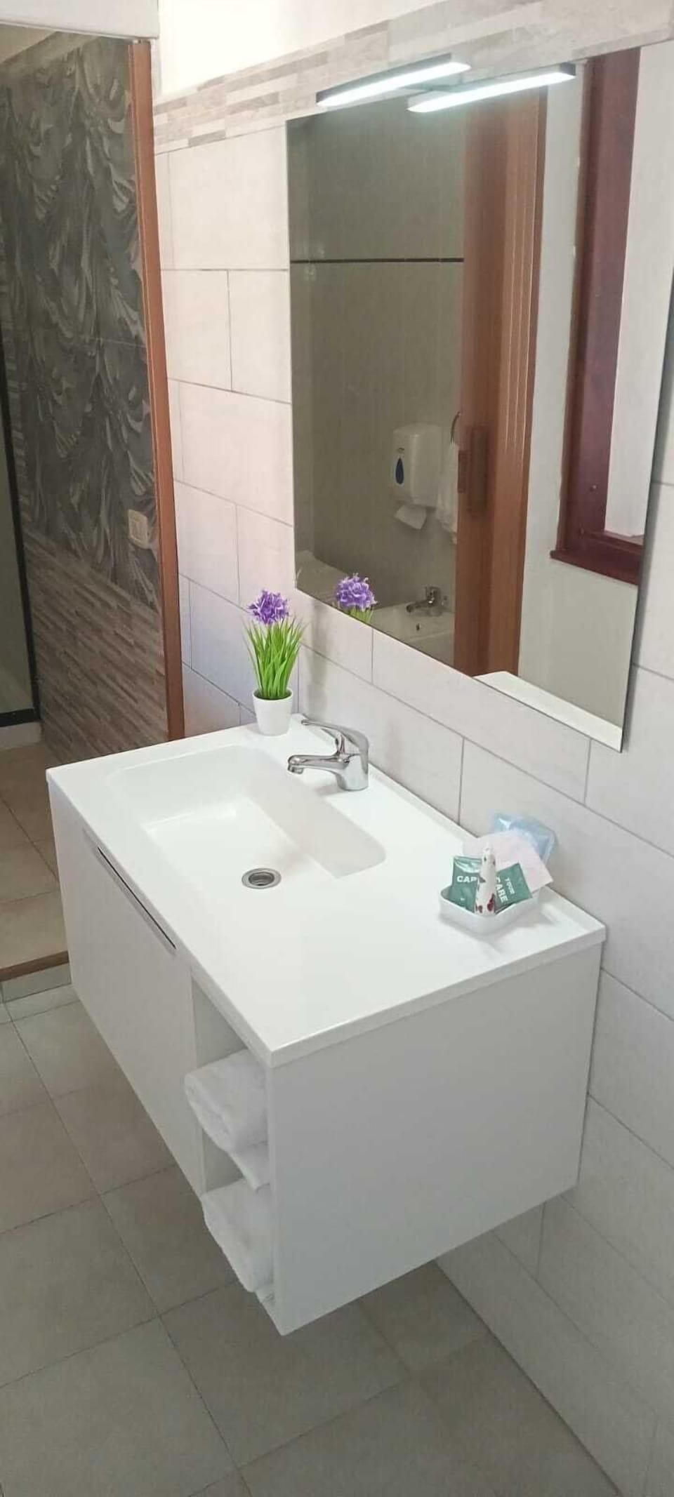 Superior Room, Balcony, Partial Sea View | Bathroom | Bathrobes, bidet