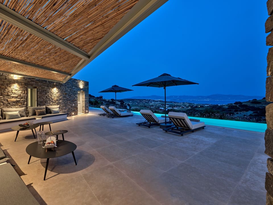 House, Smoking | 5 bedrooms, desk