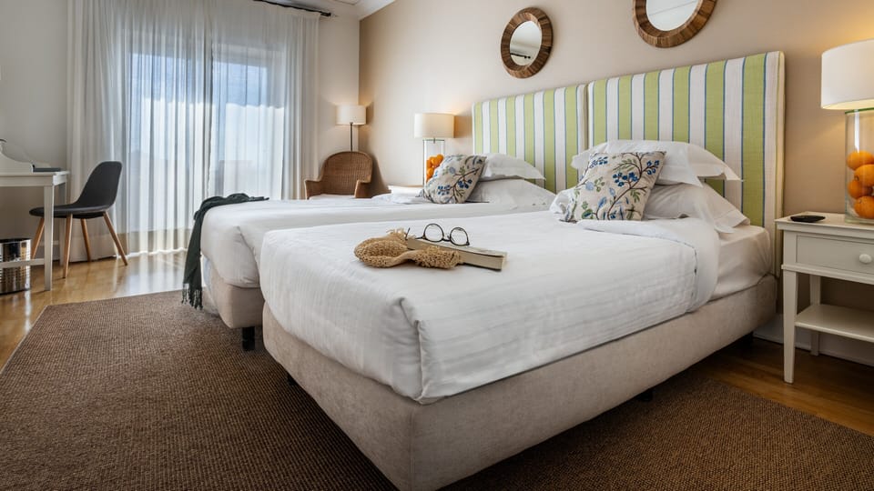 Minibar, in-room safe, desk, blackout drapes
