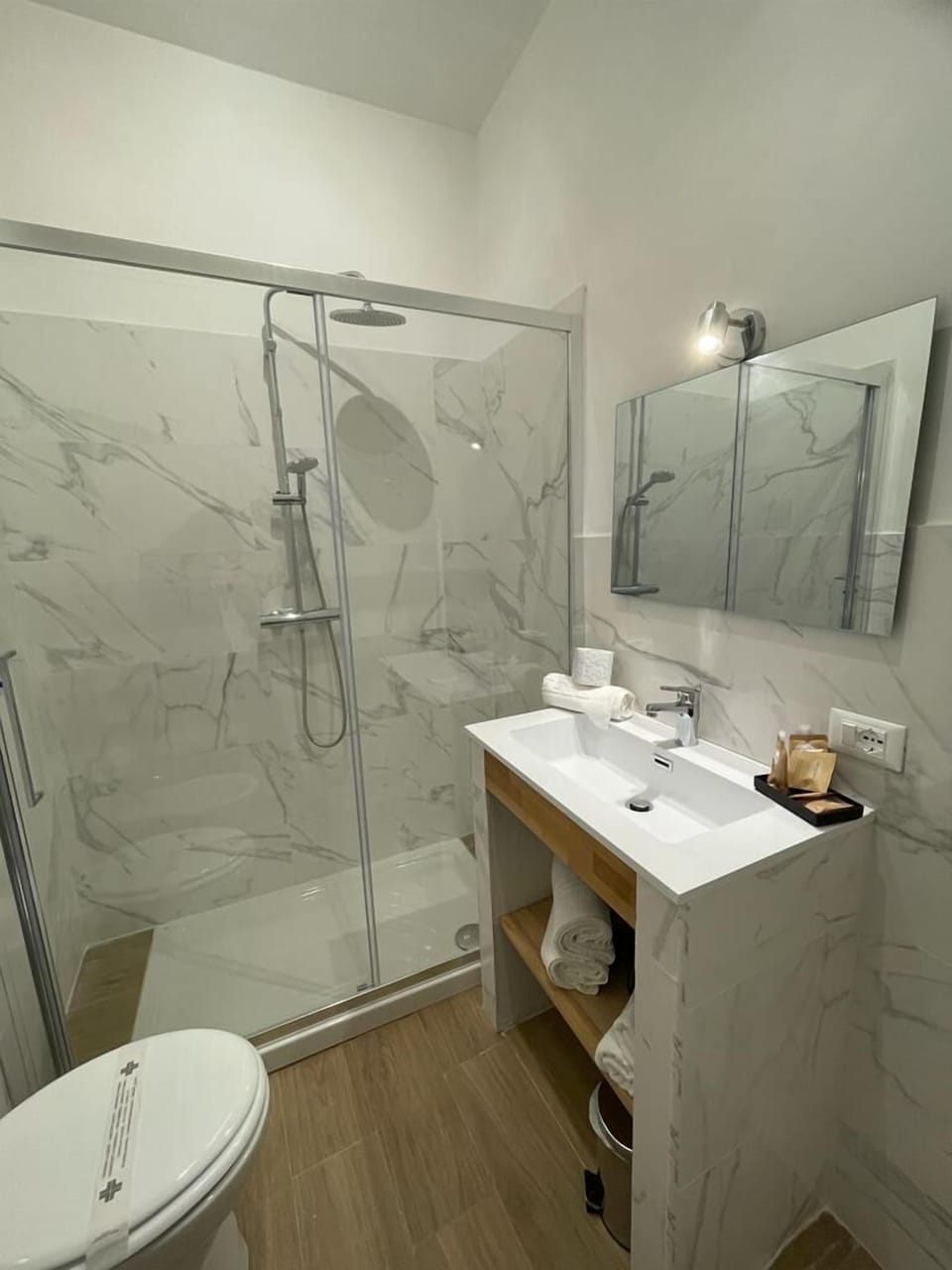 Panoramic Double Room, Partial Sea View | Bathroom | Shower, free toiletries, hair dryer, towels