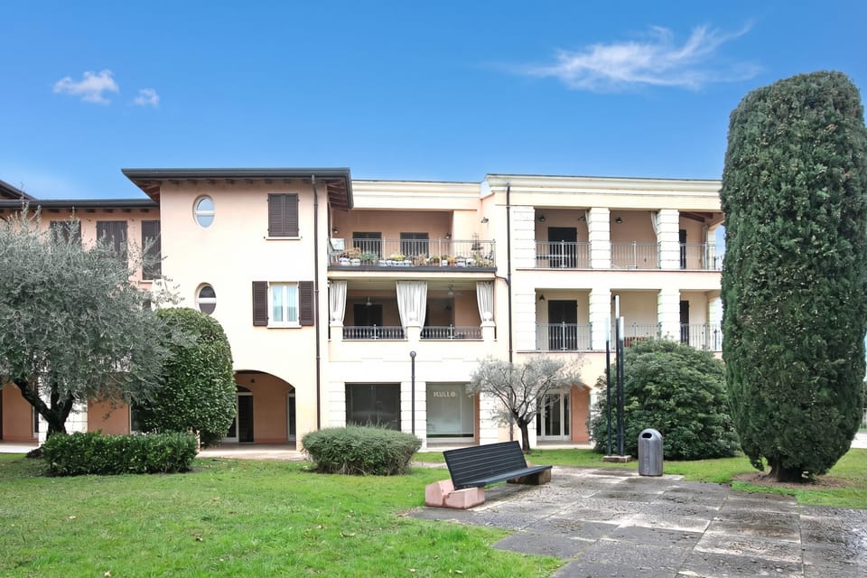 Family Apartment, 2 Bedrooms, 2 Bathrooms, Lakeside (Morgante Salò-Lake view & parking) | Exterior