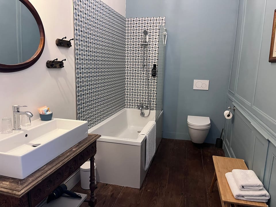 Hair dryer, towels, soap, shampoo