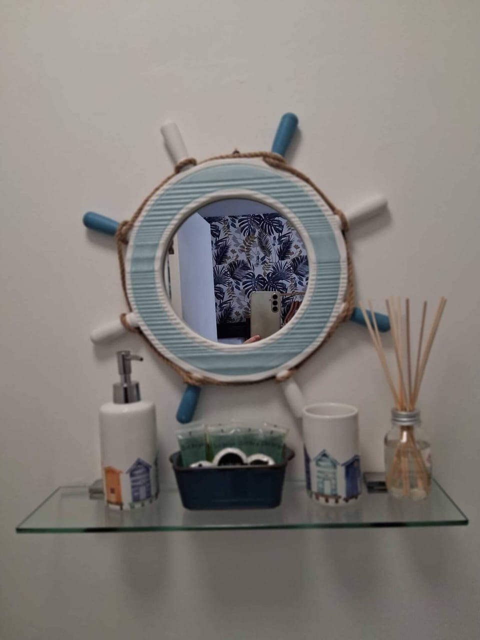 Family Quadruple Room | Iron/ironing board, free WiFi