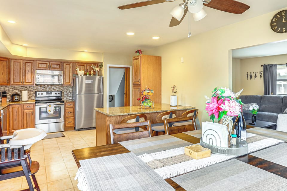 House (3 Bedrooms) | Interior