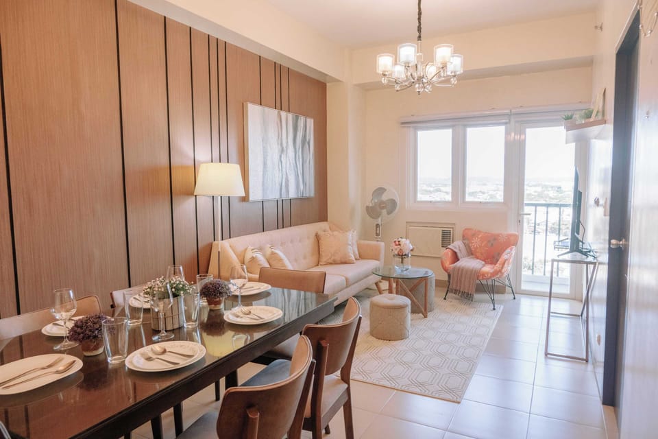 Apartment, 1 Bedroom | Dining room
