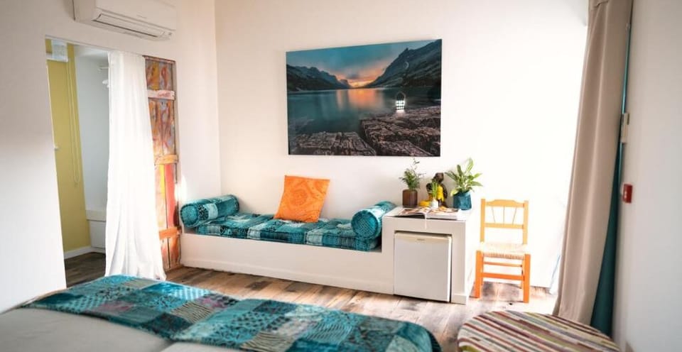 Free WiFi