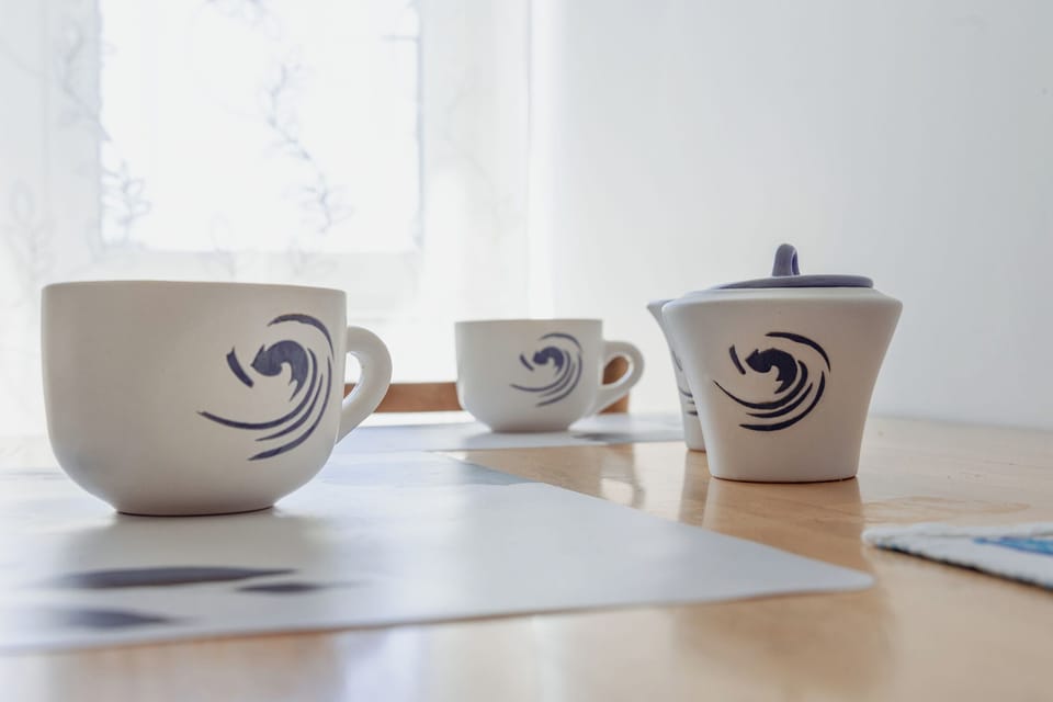 Comfort Apartment, City View | Private kitchen | Electric kettle
