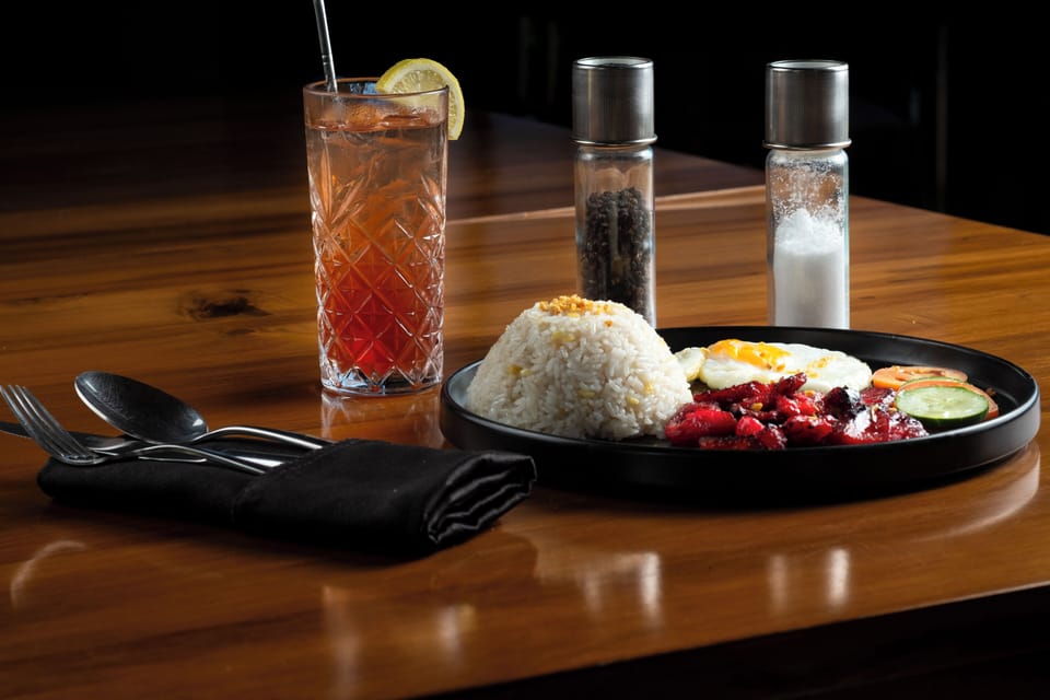 Free daily English breakfast
