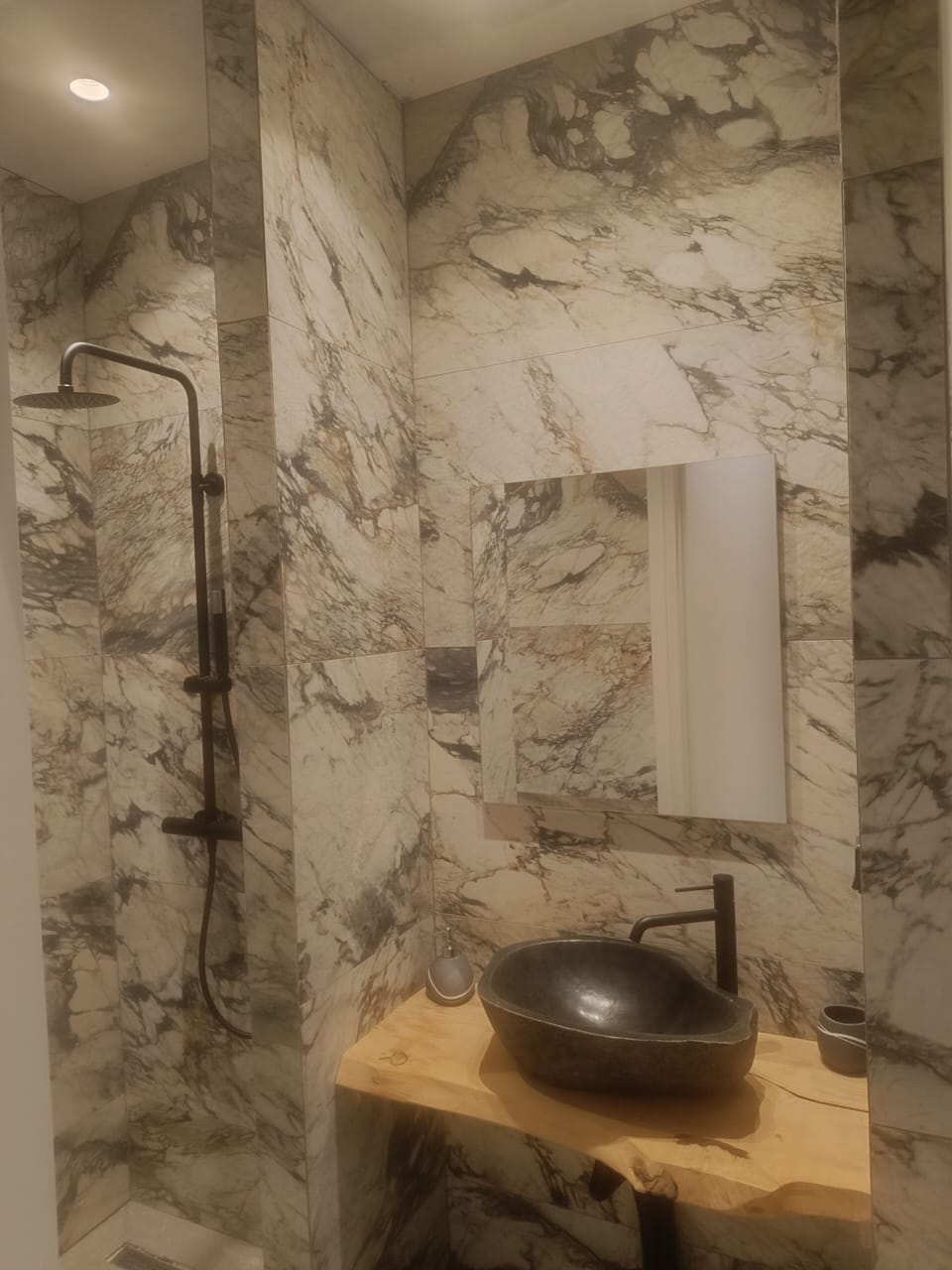 Comfort Double or Twin Room, Balcony, Garden View | Bathroom | Hair dryer, bathrobes, towels, soap