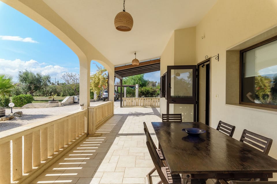 Deluxe Villa, Pool View | Terrace/patio