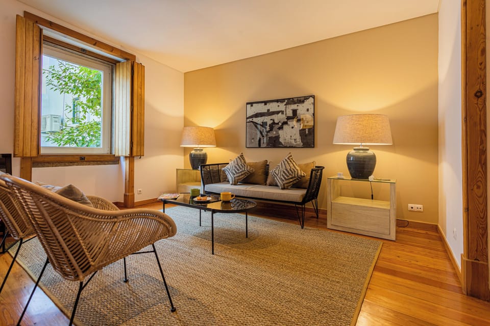 Apartment, 2 Bedrooms, Non Smoking | Living area | Flat-screen TV