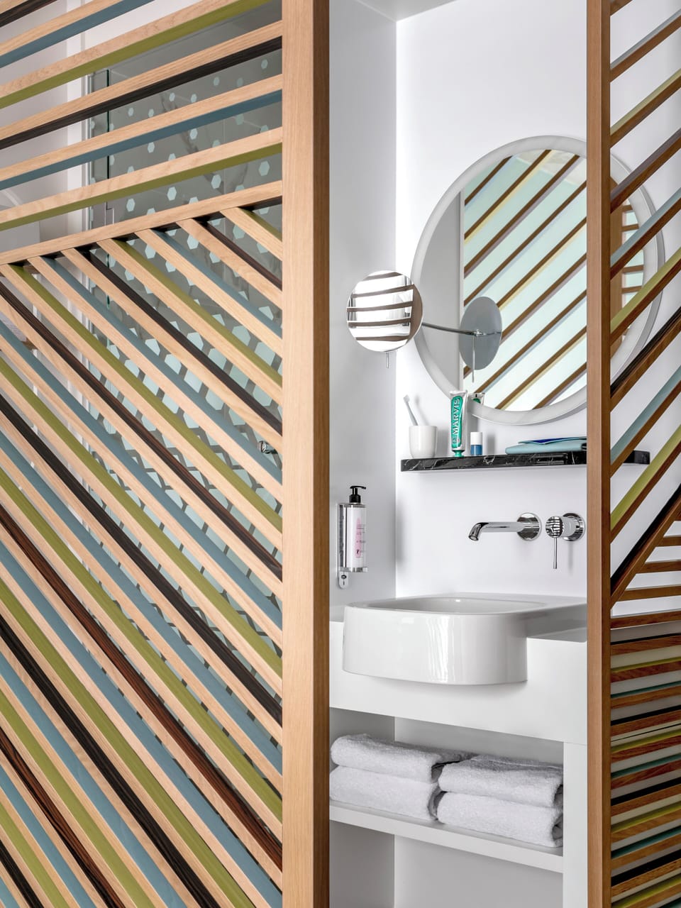 Shower, eco-friendly toiletries, hair dryer, towels