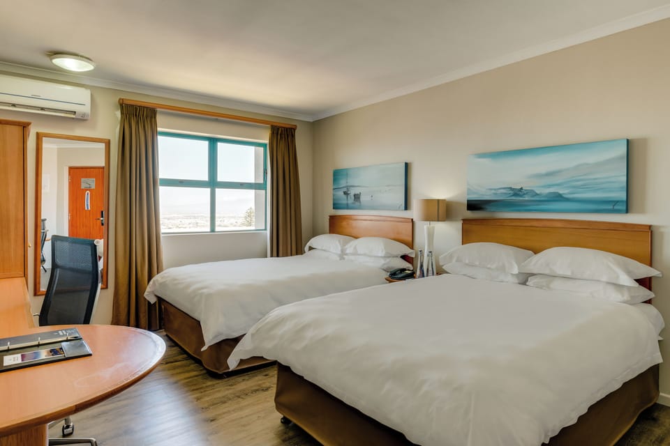 Room, 2 Double Beds, Garden View | Garden view