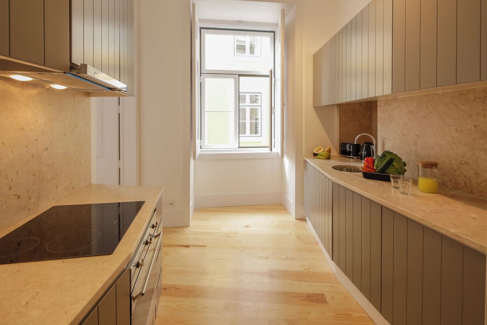 Apartment | Private kitchen | Electric kettle, toaster
