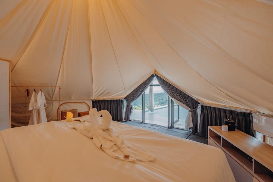 Room, Mountain View | Free WiFi