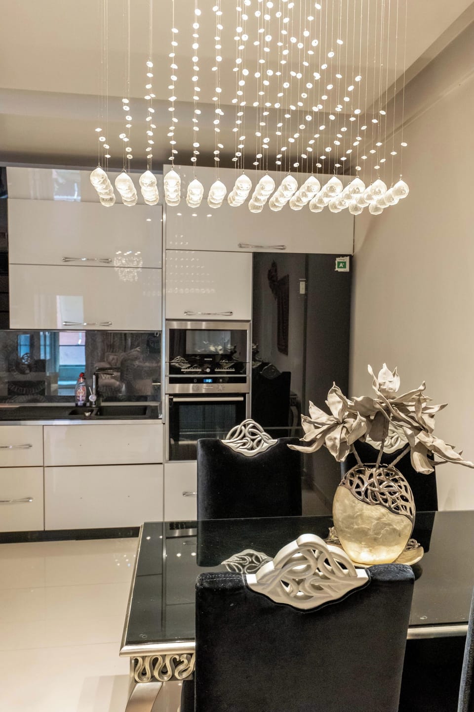 Apartment, 2 Bedrooms, Balcony | Private kitchen | Fridge, oven, stovetop, electric kettle