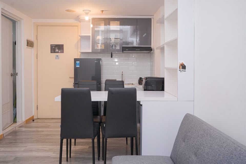 Standard Apartment | Dining room
