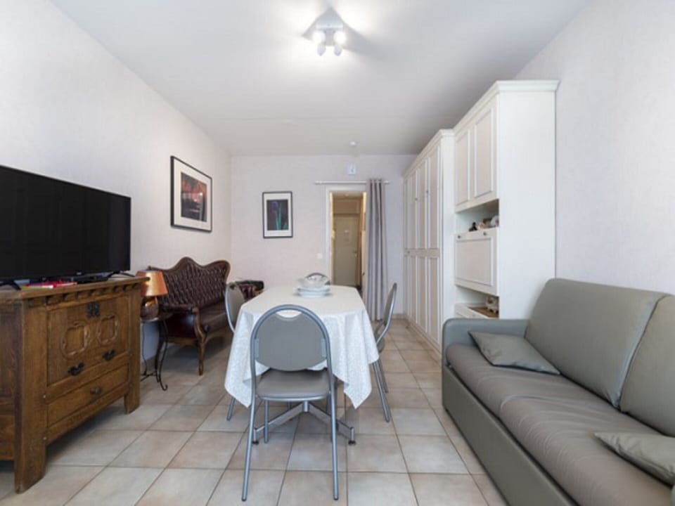 Apartment | Living room