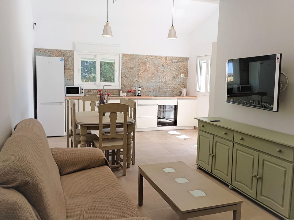 House, Smoking | 2 bedrooms