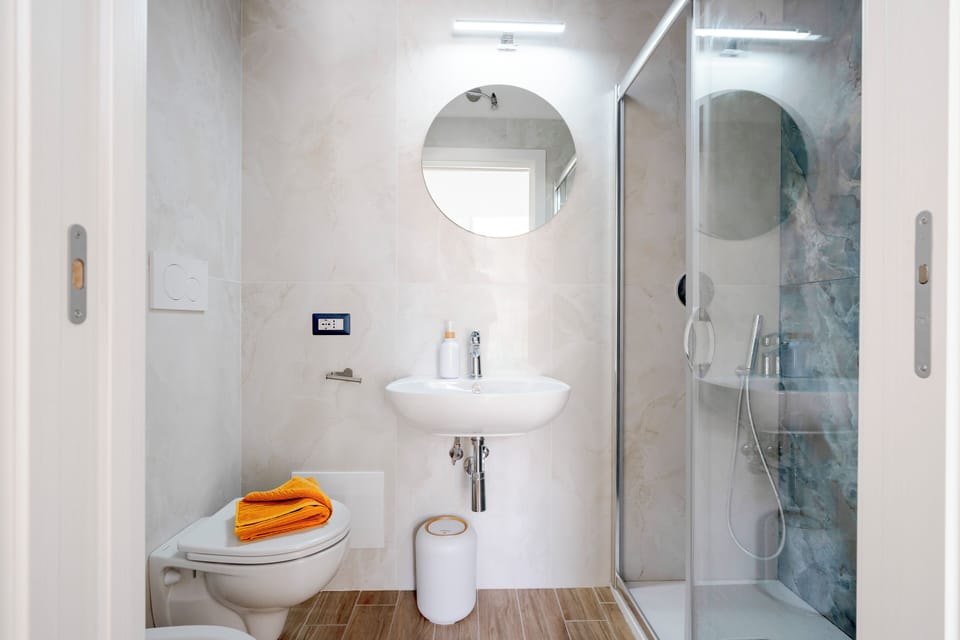 Superior Double Room, Balcony, City View | Bathroom | Bidet