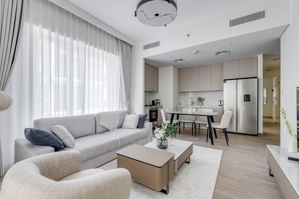 Luxury Apartment, Balcony | Iron/ironing board, free WiFi