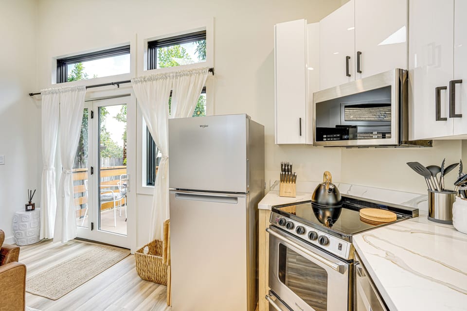 Apartment (1 Bedroom) | Interior