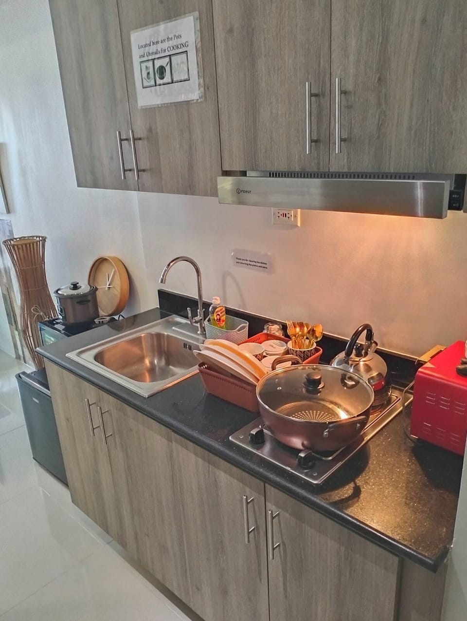 Apartment, Balcony, City View | Private kitchenette