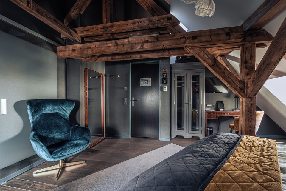 Studio Suite | Desk, laptop workspace, rollaway beds, free WiFi
