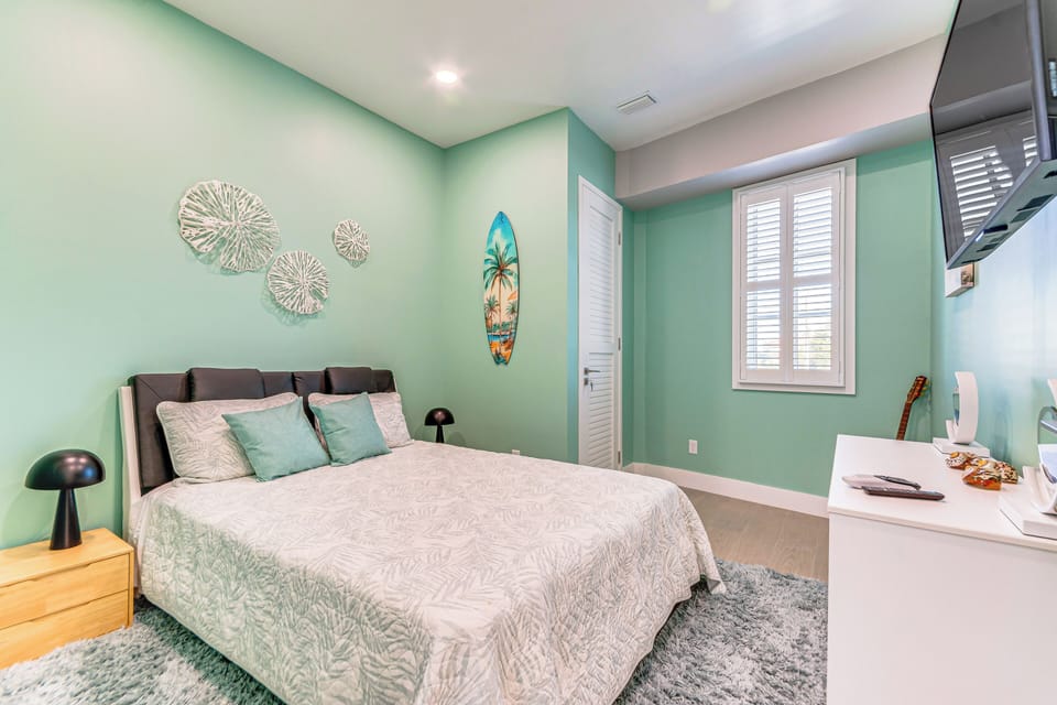 House (5 Bedrooms) | Interior