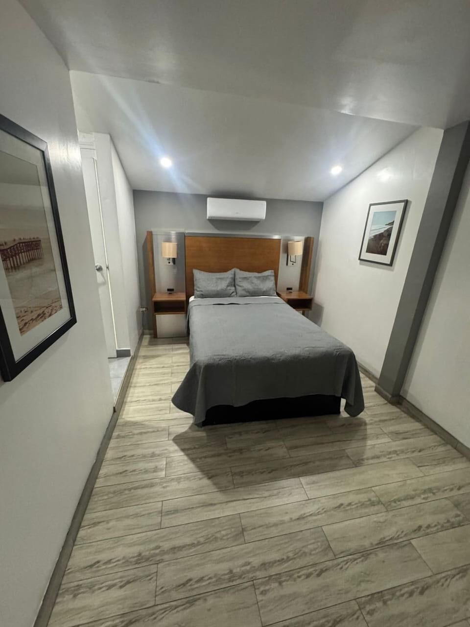 Classic Room | Laptop workspace, soundproofing, free WiFi