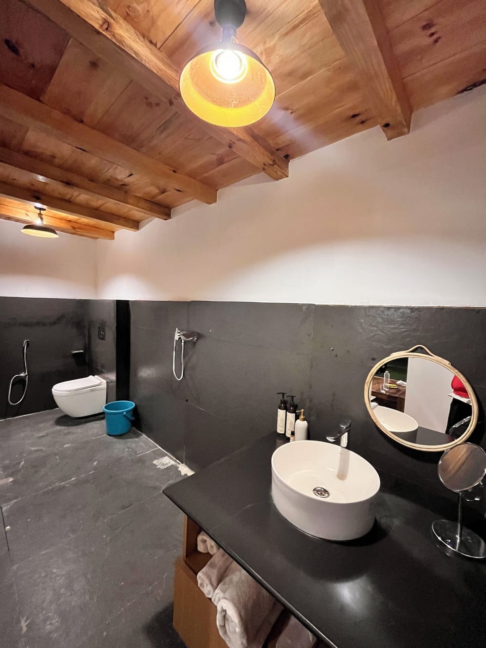Superior Double or Twin Room | Bathroom | Bathrobes, slippers